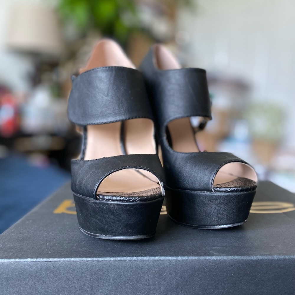 Bebe Black Amayaa Heels Sz 7 - Picture 3 of 8